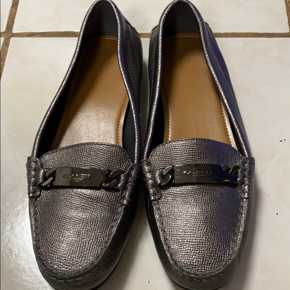 Coach loafers in great condition. Size 7.5